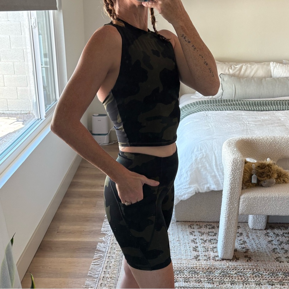 Target All in Motion Small Camo Work Out Set - Picture 4 of 11